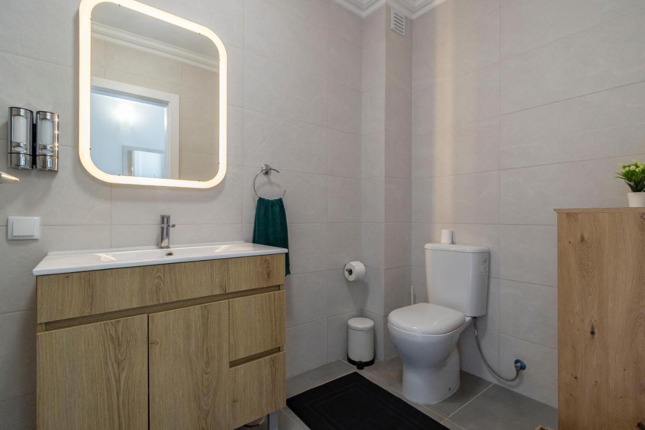 3 Minutes To The Beach, 2 Bedroom Amazing Apt With Balcony, Bbq Grill And Pool Sagres Exteriör bild