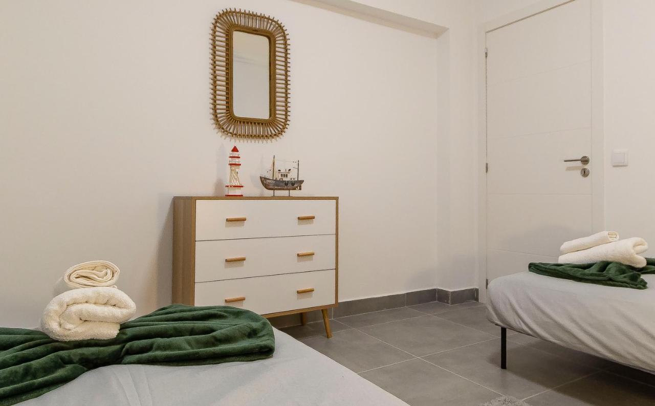 3 Minutes To The Beach, 2 Bedroom Amazing Apt With Balcony, Bbq Grill And Pool Sagres Exteriör bild